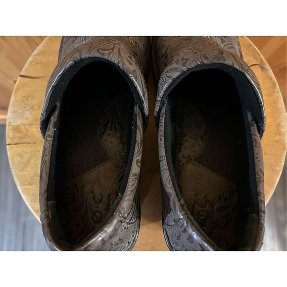 BOC Born Gray Closed Heel Clogs Sz 10M - Picture 5 of 8